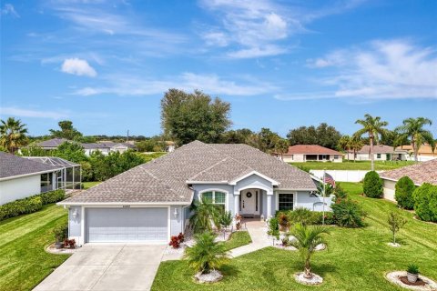 Villa ou maison à vendre à North Port, Floride: 2 chambres, 185.25 m2 № 1902241 - photo 1