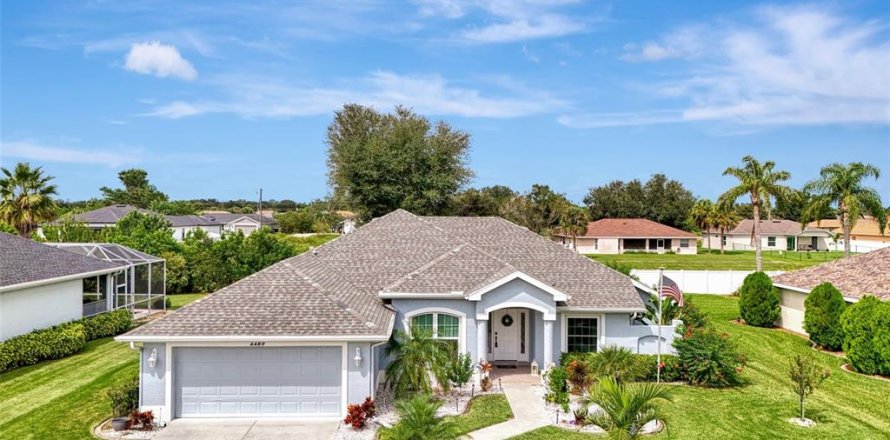 Casa en North Port, Florida 2 dormitorios, 185.25 m2 № 1902241