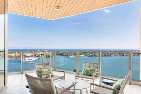 Copropriété à vendre à West Palm Beach, Floride: 4 chambres, 412.11 m2 № 2087752 - photo 28