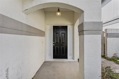 House in Orlando, Florida 4 bedrooms, 158.68 sq.m. № 1885401 - photo 20