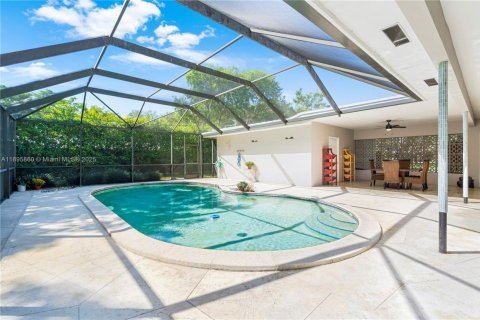 Купить виллу или дом в Пальметто-Бей, Флорида 3 спальни, 147.9м2, № 1948286 - фото 24