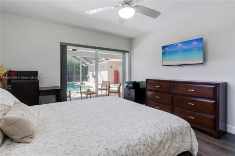 Купить виллу или дом в Пальметто-Бей, Флорида 3 спальни, 147.9м2, № 1948286 - фото 14