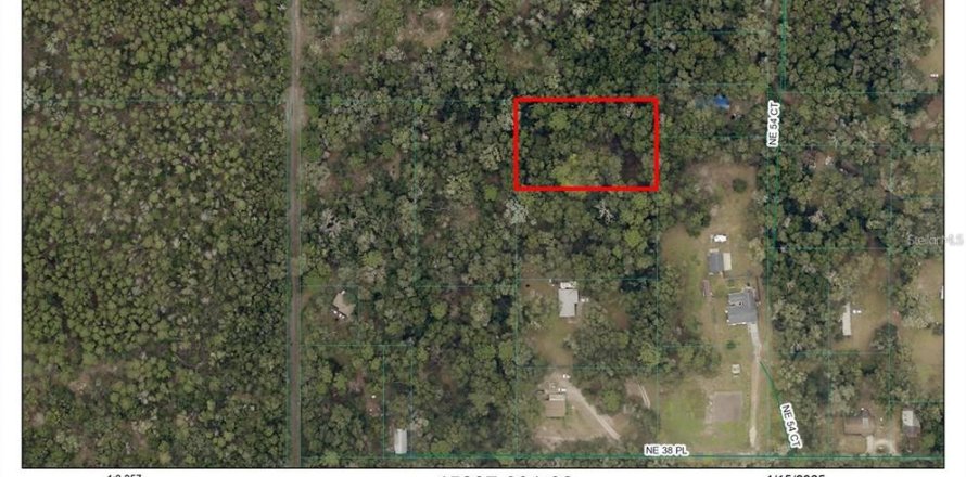 Terreno en Silver Springs Shores, Florida № 2218087