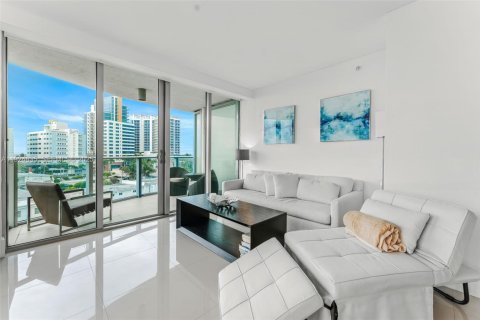 Copropriété à vendre à Miami Beach, Floride: 2 chambres, 104.79 m2 № 1983081 - photo 7