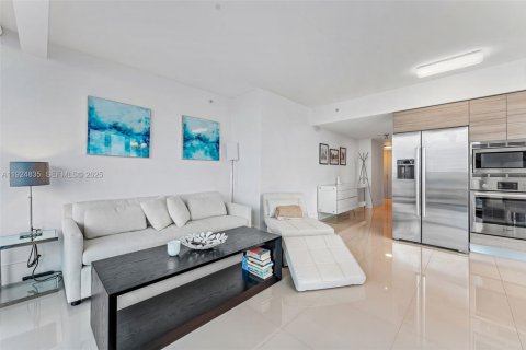 Copropriété à vendre à Miami Beach, Floride: 2 chambres, 104.79 m2 № 1983081 - photo 8