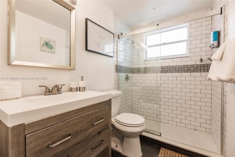 Condominio en venta en Miami Beach, Florida, 37.25 m2 № 1783723 - foto 17