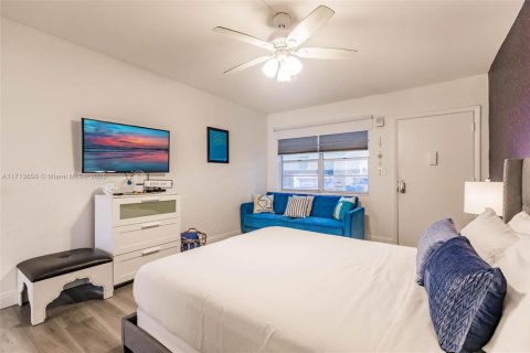 Condominio en venta en Miami Beach, Florida, 37.25 m2 № 1783723 - foto 14