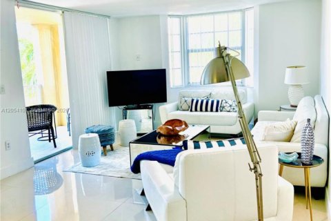 Copropriété à louer à Aventura, Floride: 3 chambres, 123.56 m2 № 2180371 - photo 6