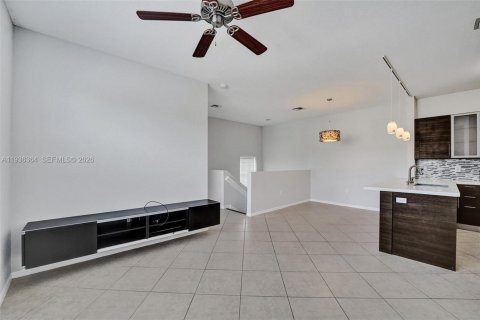 Снять в аренду квартиру в Мирамар, Флорида 2 спальни, 96.25м2, № 1998454 - фото 16