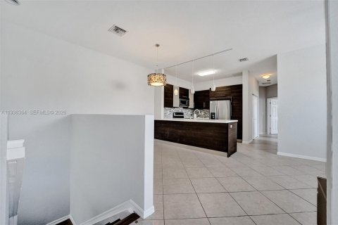 Снять в аренду квартиру в Мирамар, Флорида 2 спальни, 96.25м2, № 1998454 - фото 8