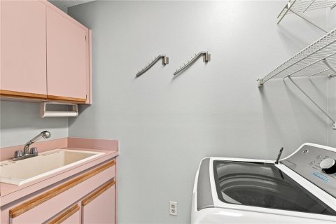 Villa ou maison à vendre à Spring Hill, Floride: 2 chambres, 119.19 m2 № 2347324 - photo 11