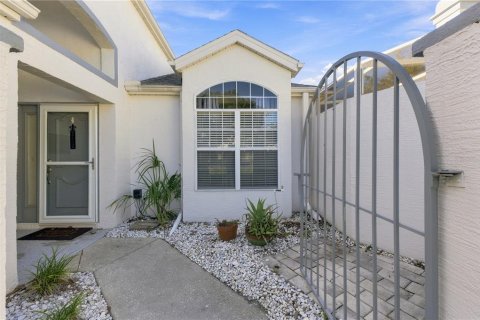 Villa ou maison à vendre à Spring Hill, Floride: 2 chambres, 119.19 m2 № 2347324 - photo 3