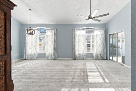 Villa ou maison à vendre à Spring Hill, Floride: 2 chambres, 119.19 m2 № 2347324 - photo 15