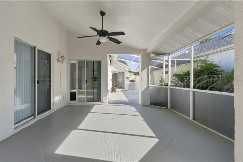Villa ou maison à vendre à Spring Hill, Floride: 2 chambres, 119.19 m2 № 2347324 - photo 27