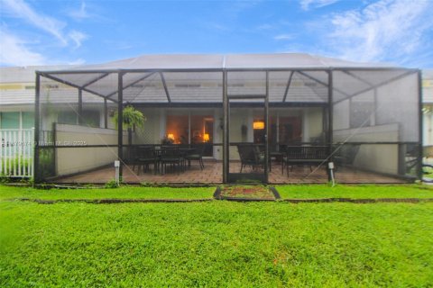 Villa ou maison à vendre à Doral, Floride: 3 chambres, 187.11 m2 № 1941819 - photo 18