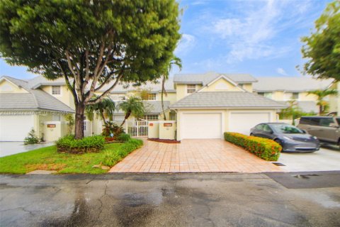 Villa ou maison à vendre à Doral, Floride: 3 chambres, 187.11 m2 № 1941819 - photo 5