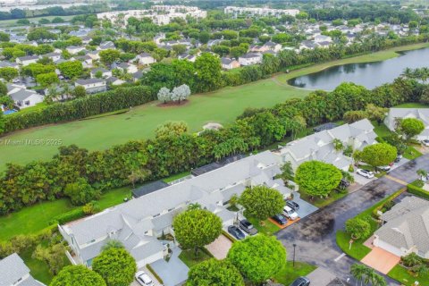 Villa ou maison à vendre à Doral, Floride: 3 chambres, 187.11 m2 № 1941819 - photo 20