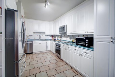 Villa ou maison à vendre à Doral, Floride: 3 chambres, 187.11 m2 № 1941819 - photo 27
