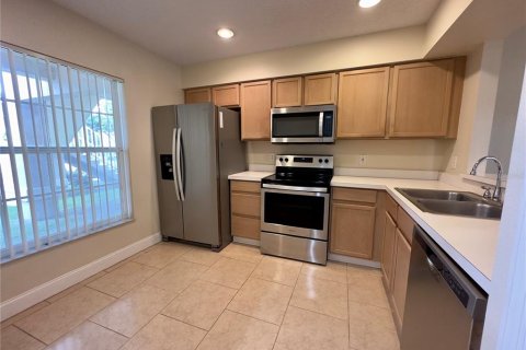Condominio en alquiler en Orlando, Florida, 2 dormitorios, 94.11 m2 № 1901682 - foto 4