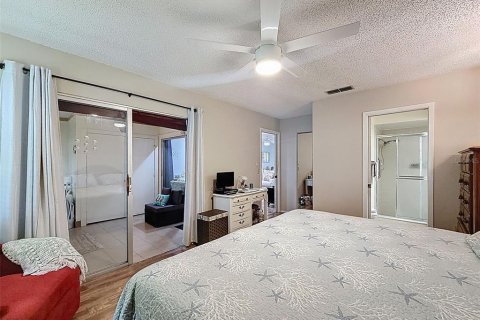 Condominio en venta en Port Richey, Florida, 2 dormitorios, 96.34 m2 № 2118112 - foto 20