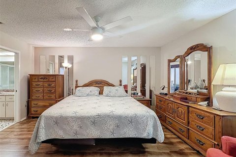 Condominio en venta en Port Richey, Florida, 2 dormitorios, 96.34 m2 № 2118112 - foto 18