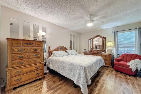 Condominio en venta en Port Richey, Florida, 2 dormitorios, 96.34 m2 № 2118112 - foto 17