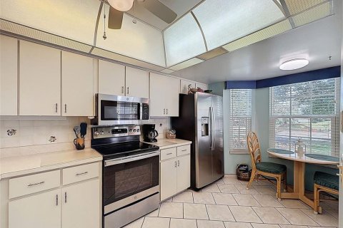Condominio en venta en Port Richey, Florida, 2 dormitorios, 96.34 m2 № 2118112 - foto 6