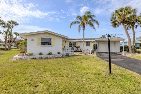 Villa ou maison à vendre à Nokomis, Floride: 2 chambres, 113.99 m2 № 1612477 - photo 8