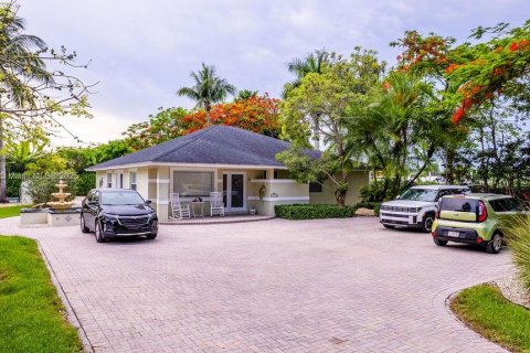 Купить виллу или дом в Майами, Флорида 3 спальни, 226.5м2, № 1756078 - фото 6