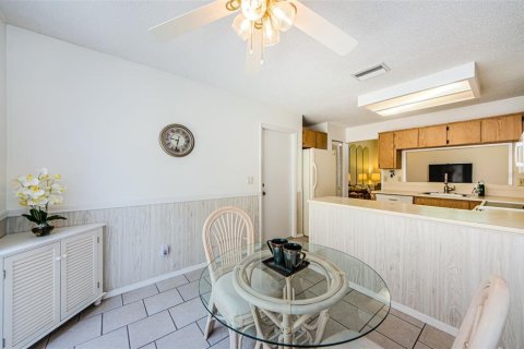 Casa en venta en New Port Richey, Florida, 2 dormitorios, 113.62 m2 № 1908709 - foto 24