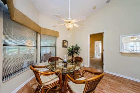 Casa en venta en New Port Richey, Florida, 2 dormitorios, 113.62 m2 № 1908709 - foto 15