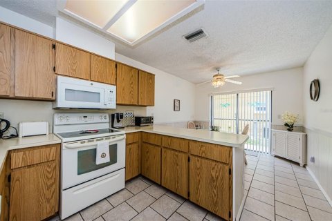 Casa en venta en New Port Richey, Florida, 2 dormitorios, 113.62 m2 № 1908709 - foto 17