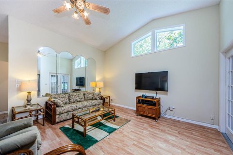 Casa en venta en New Port Richey, Florida, 2 dormitorios, 113.62 m2 № 1908709 - foto 13