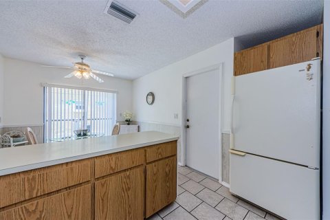 Casa en venta en New Port Richey, Florida, 2 dormitorios, 113.62 m2 № 1908709 - foto 18