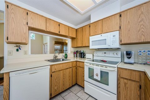 Casa en venta en New Port Richey, Florida, 2 dormitorios, 113.62 m2 № 1908709 - foto 19