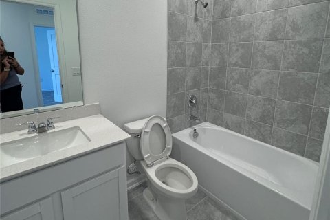Townhouse in Kissimmee, Florida 3 bedrooms, 170.38 sq.m. № 2222526 - photo 21