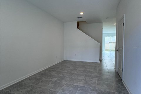 Townhouse in Kissimmee, Florida 3 bedrooms, 170.38 sq.m. № 2222526 - photo 9