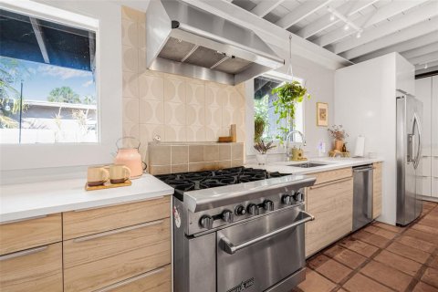 Casa en venta en Saint Petersburg, Florida, 4 dormitorios, 341.04 m2 № 1757495 - foto 23