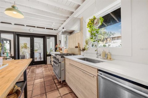 Casa en venta en Saint Petersburg, Florida, 4 dormitorios, 341.04 m2 № 1757495 - foto 26