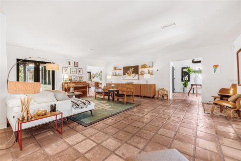 Casa en venta en Saint Petersburg, Florida, 4 dormitorios, 341.04 m2 № 1757495 - foto 11