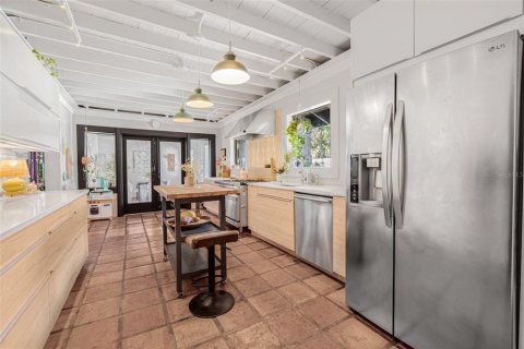 Casa en venta en Saint Petersburg, Florida, 4 dormitorios, 341.04 m2 № 1757495 - foto 25