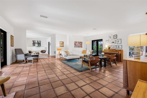 Casa en venta en Saint Petersburg, Florida, 4 dormitorios, 341.04 m2 № 1757495 - foto 12