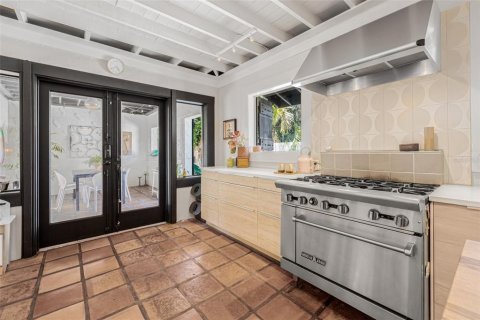 Casa en venta en Saint Petersburg, Florida, 4 dormitorios, 341.04 m2 № 1757495 - foto 27