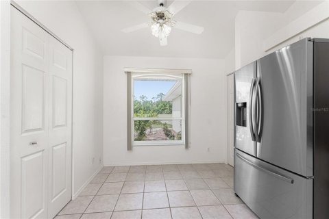 House in Punta Gorda, Florida 3 bedrooms, 141.68 sq.m. № 1685476 - photo 7