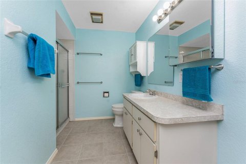 House in Punta Gorda, Florida 3 bedrooms, 141.68 sq.m. № 1685476 - photo 24