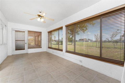 House in Punta Gorda, Florida 3 bedrooms, 141.68 sq.m. № 1685476 - photo 16