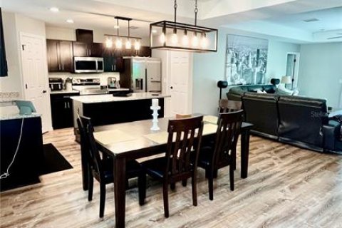 Casa en venta en Weeki Wachee, Florida, 3 dormitorios, 140.47 m2 № 1679713 - foto 24