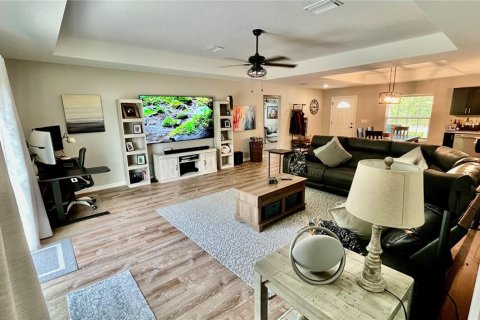 Casa en venta en Weeki Wachee, Florida, 3 dormitorios, 140.47 m2 № 1679713 - foto 12