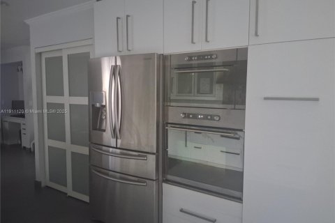 Купить виллу или дом в Холливуд, Флорида 4 спальни, 199.74м2, № 1969023 - фото 10