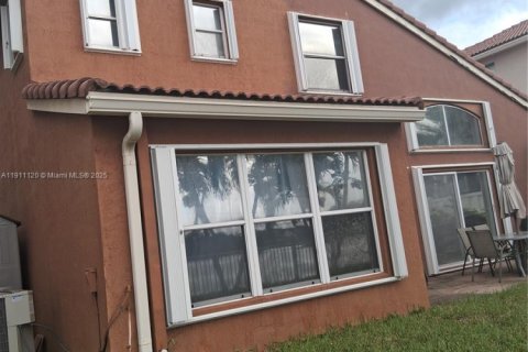 Купить виллу или дом в Холливуд, Флорида 4 спальни, 199.74м2, № 1969023 - фото 2